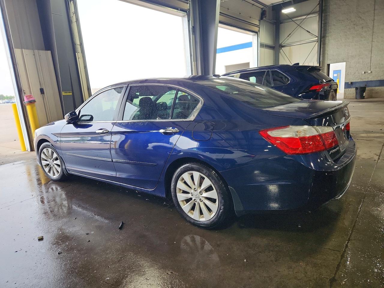 2015 Honda Accord Exl Blue vin: 1HGCR2F84FA100960