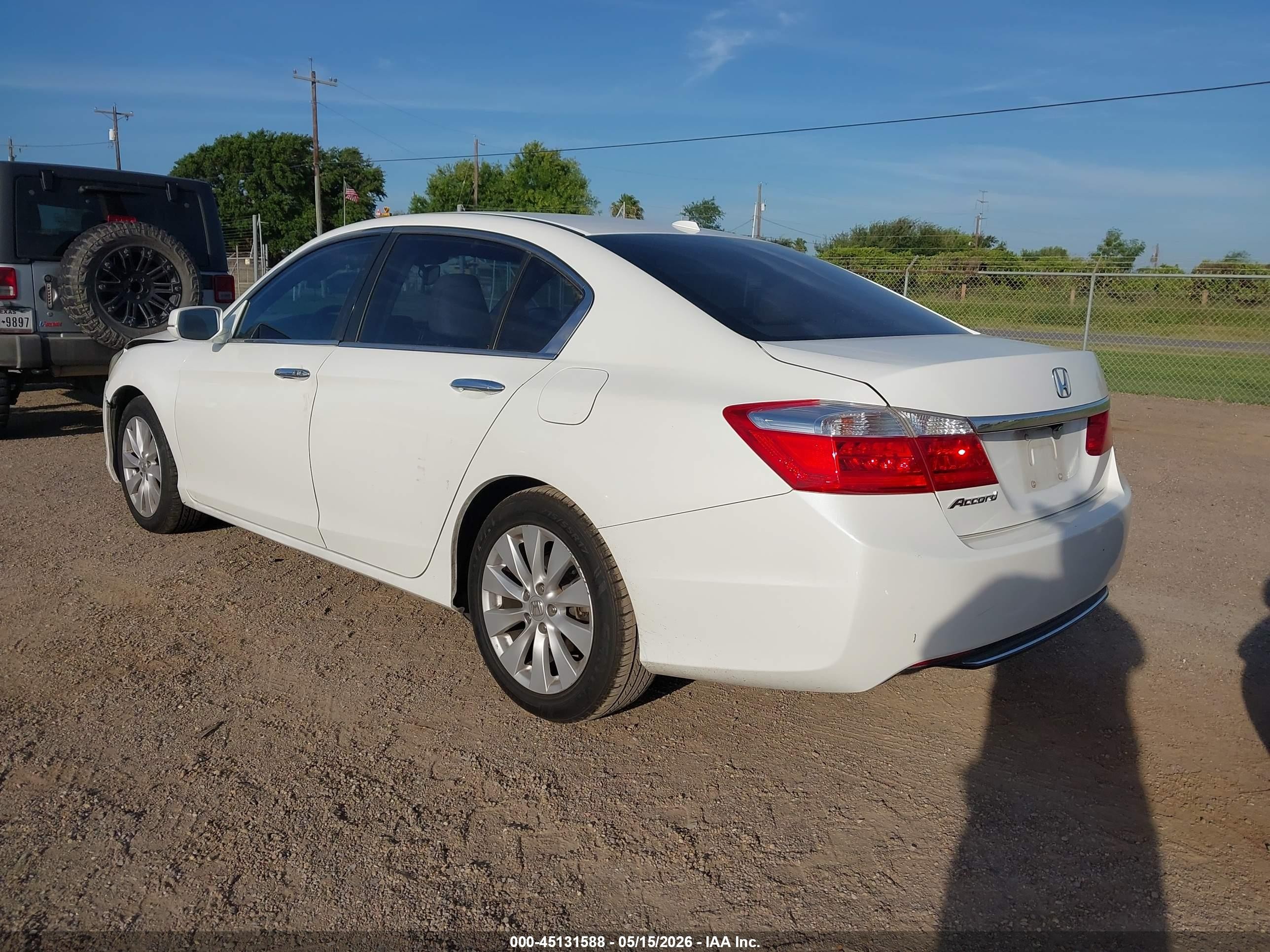 2015 Honda Accord Ex-l White vin: 1HGCR2F84FA125521