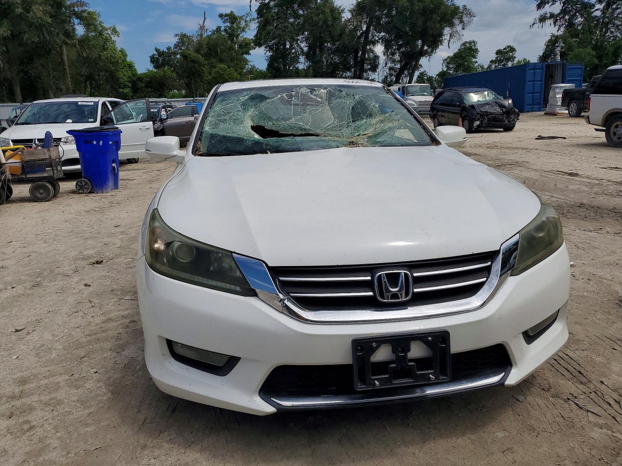 2015 Honda Accord Exl White vin: 1HGCR2F84FA133571
