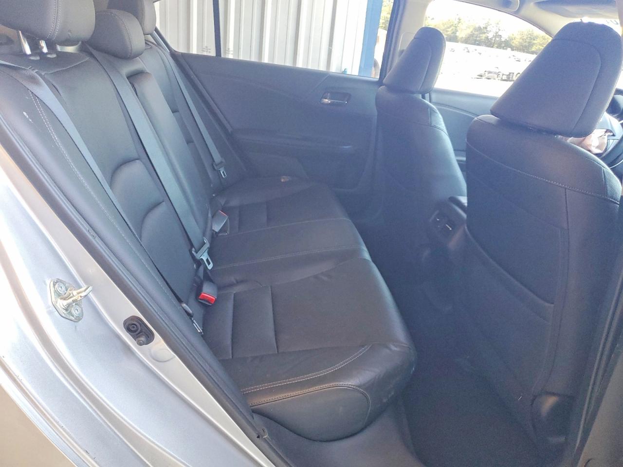 2015 Honda Accord Exl Серебряный vin: 1HGCR2F84FA143310