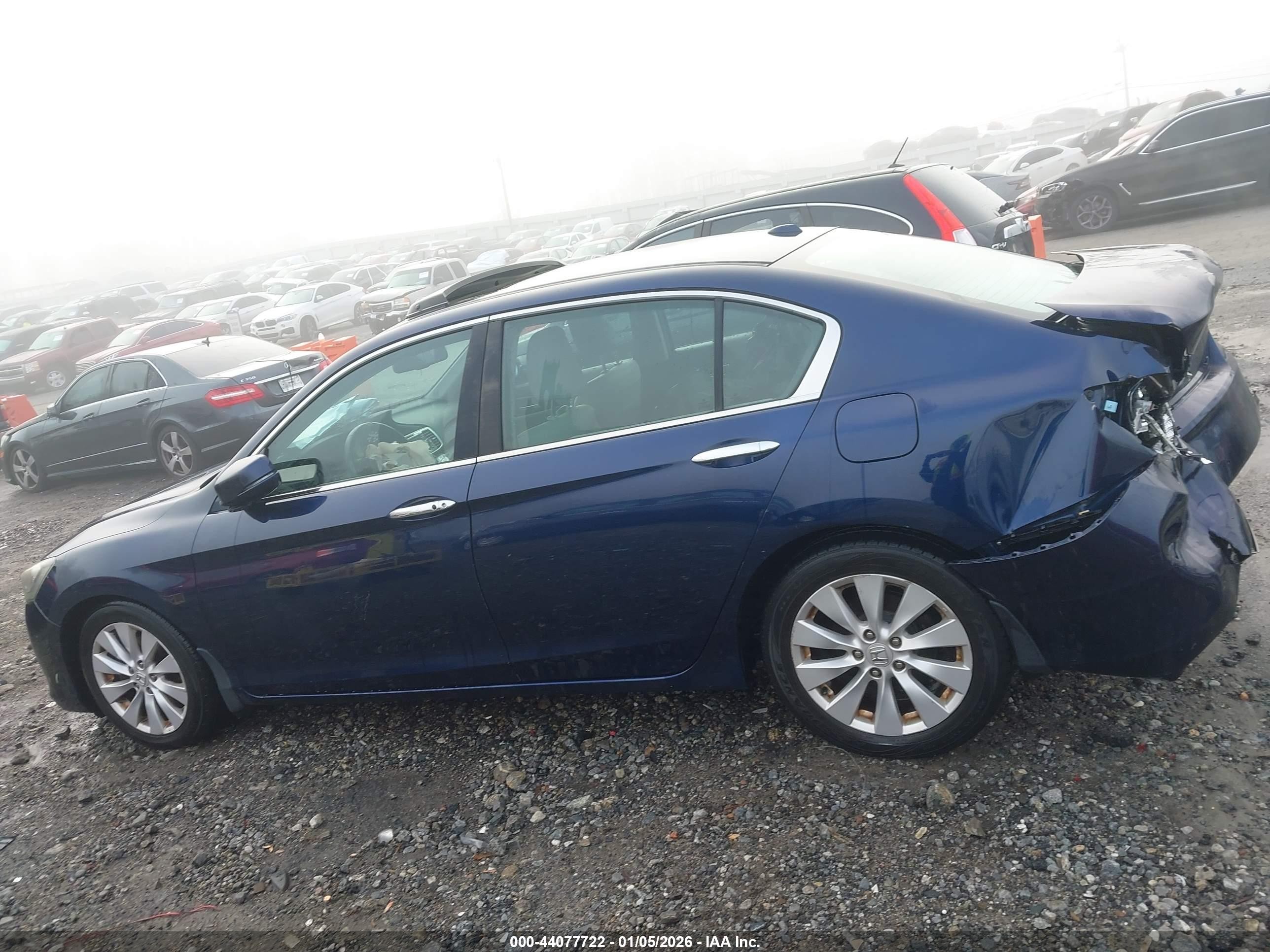 2015 Honda Accord Ex-l Dark Blue vin: 1HGCR2F84FA150533
