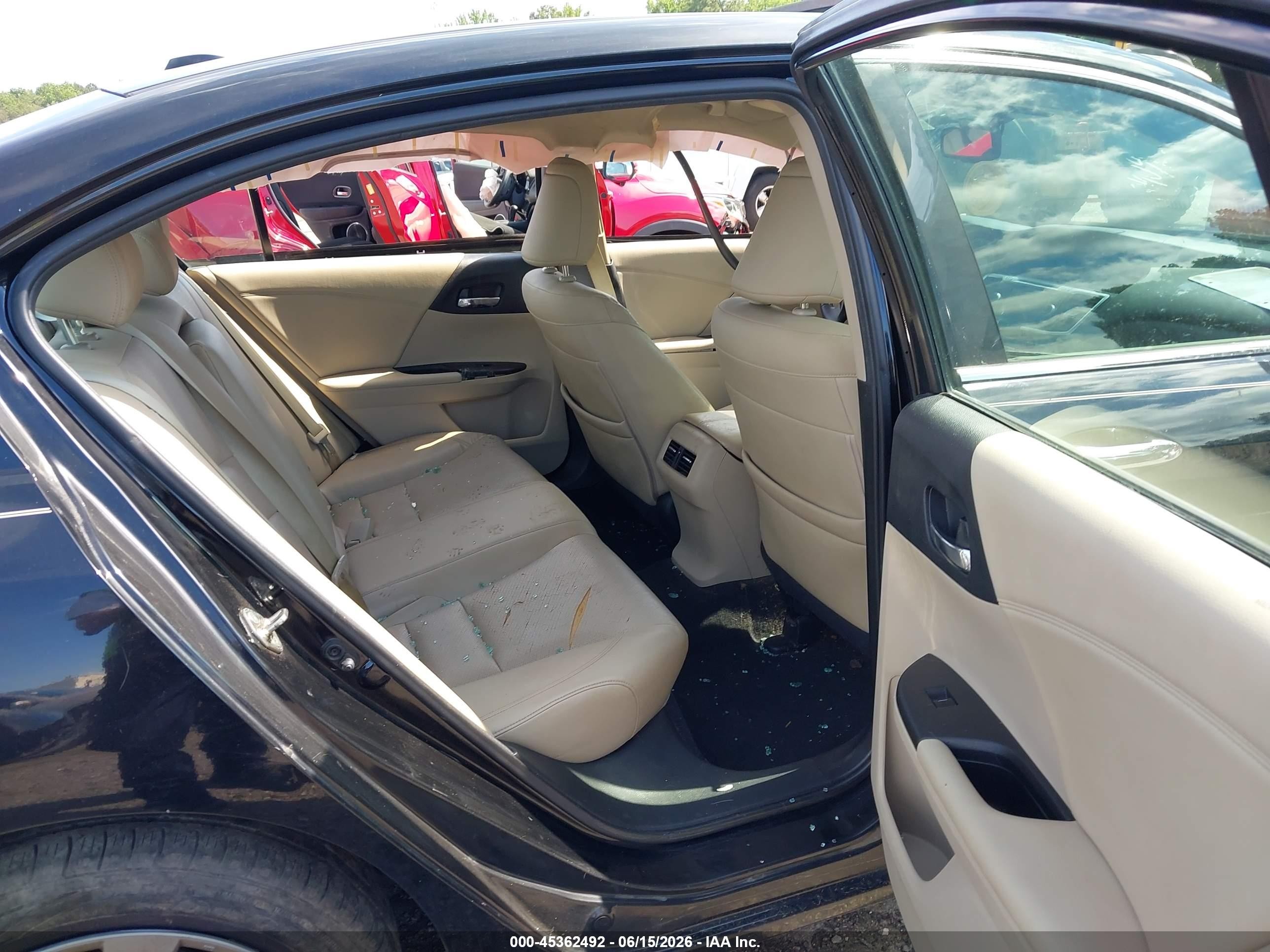 2015 Honda Accord Ex-l Черный vin: 1HGCR2F84FA152329