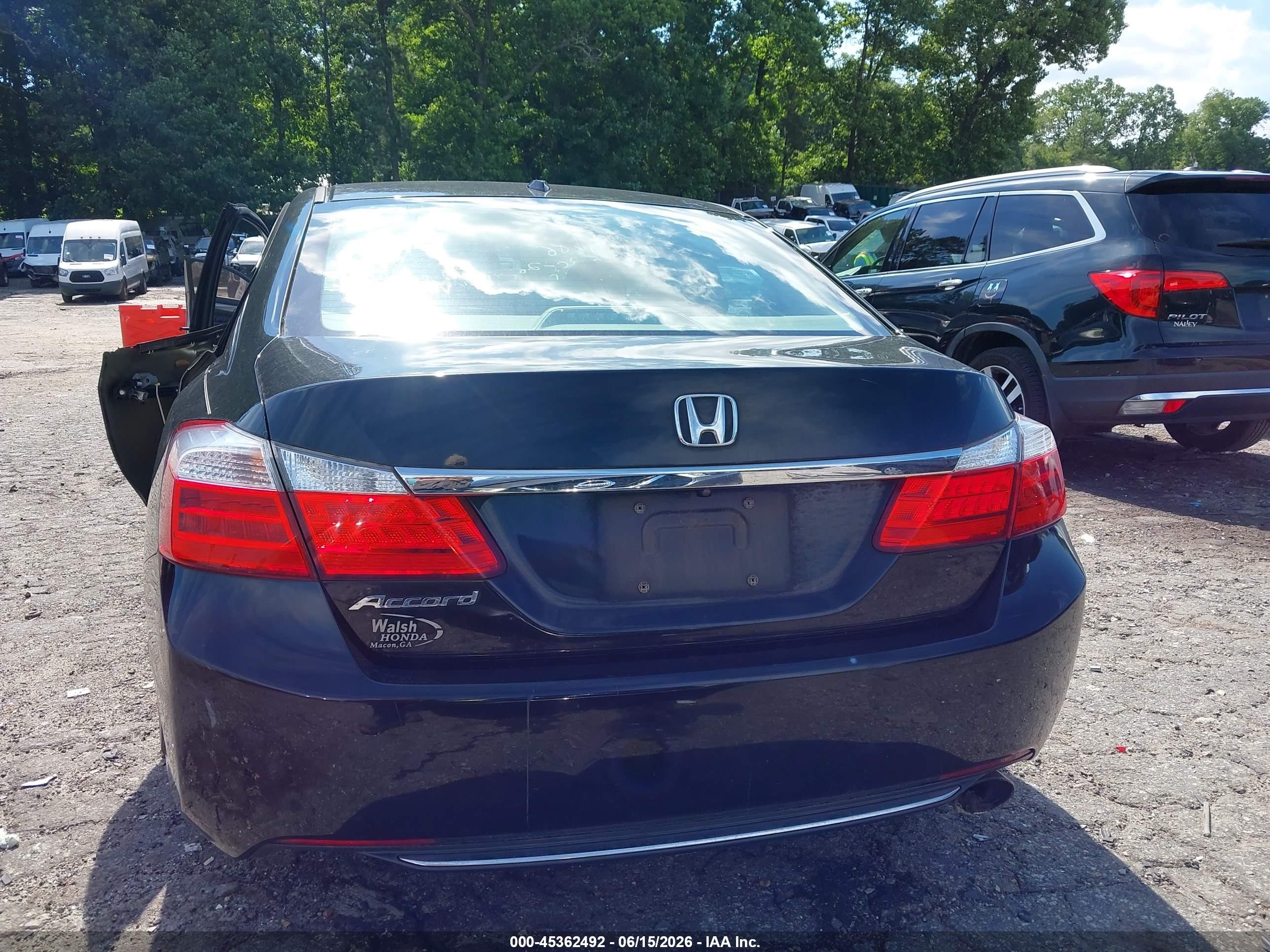 2015 Honda Accord Ex-l Черный vin: 1HGCR2F84FA152329