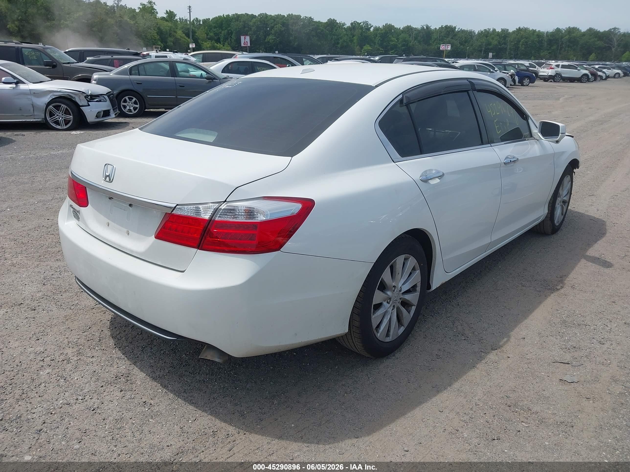 2015 Honda Accord Ex-l White vin: 1HGCR2F84FA165419