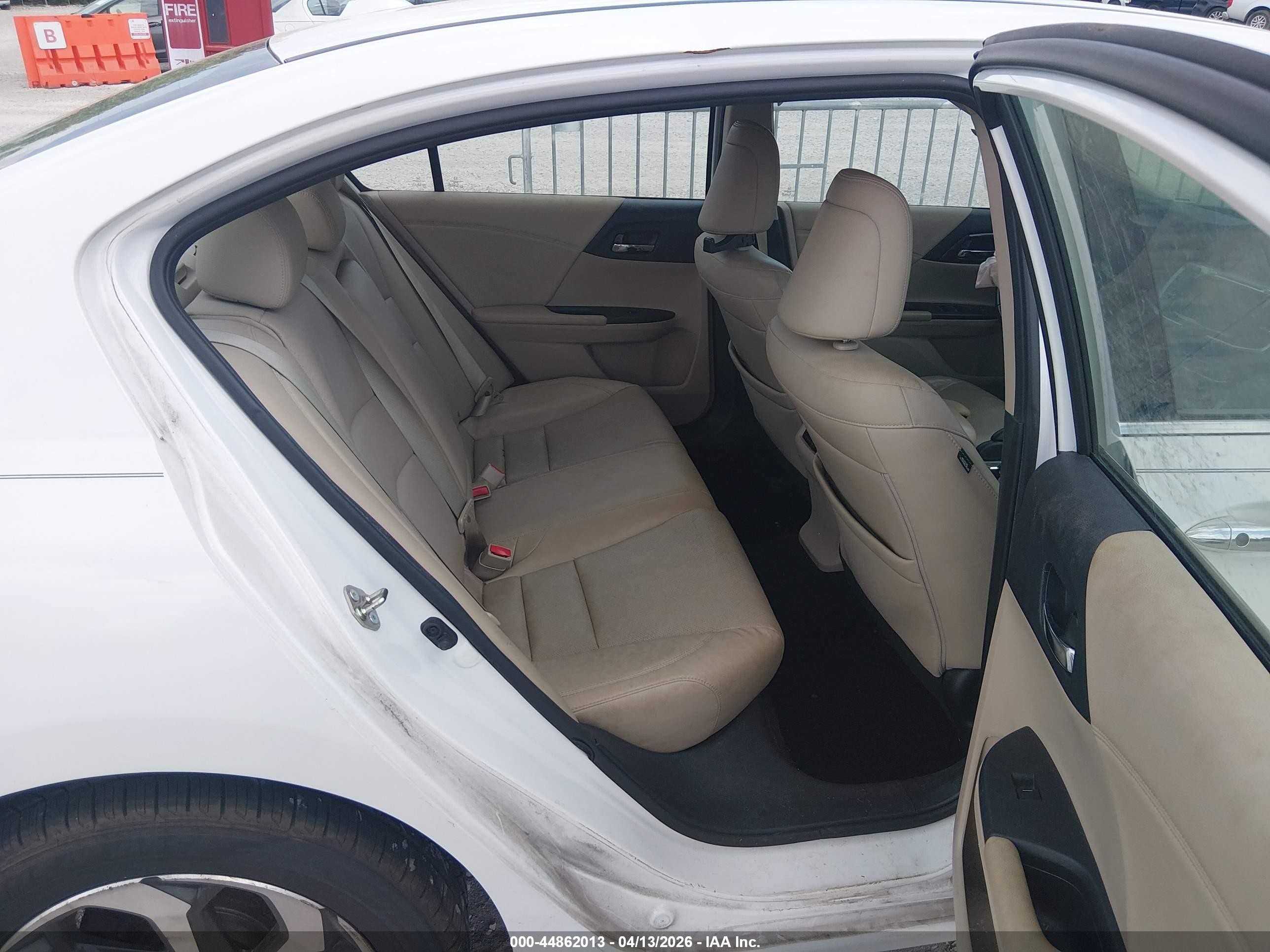 2016 Honda Accord Ex-l White vin: 1HGCR2F84GA227497