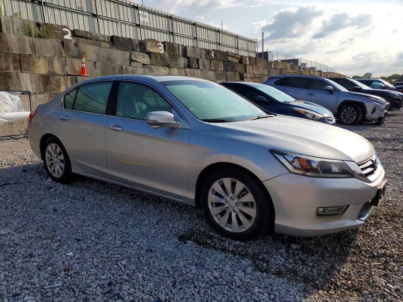 2013 Honda Accord Exl Silver vin: 1HGCR2F85DA062524
