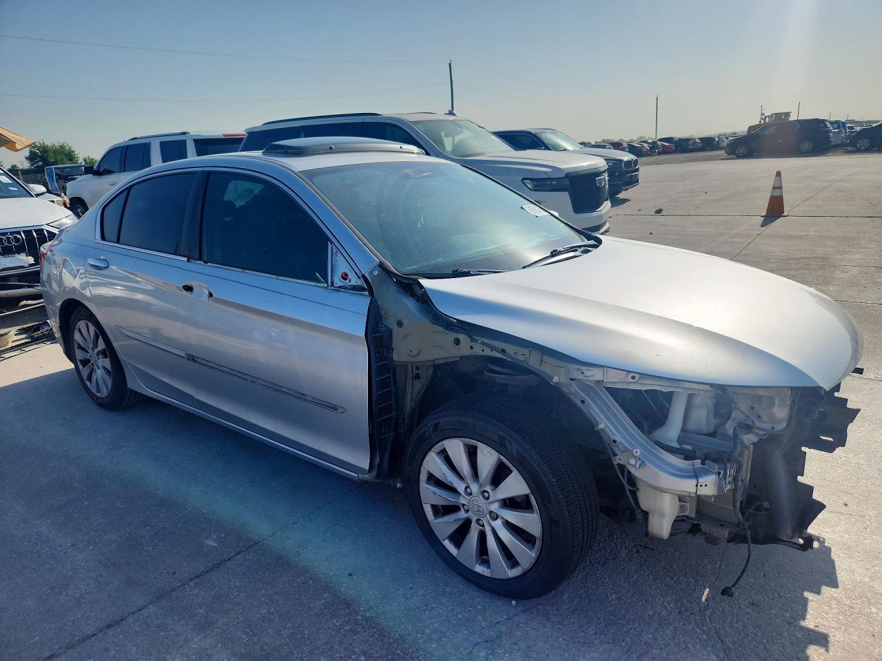 2014 Honda Accord Exl Silver vin: 1HGCR2F85EA063304