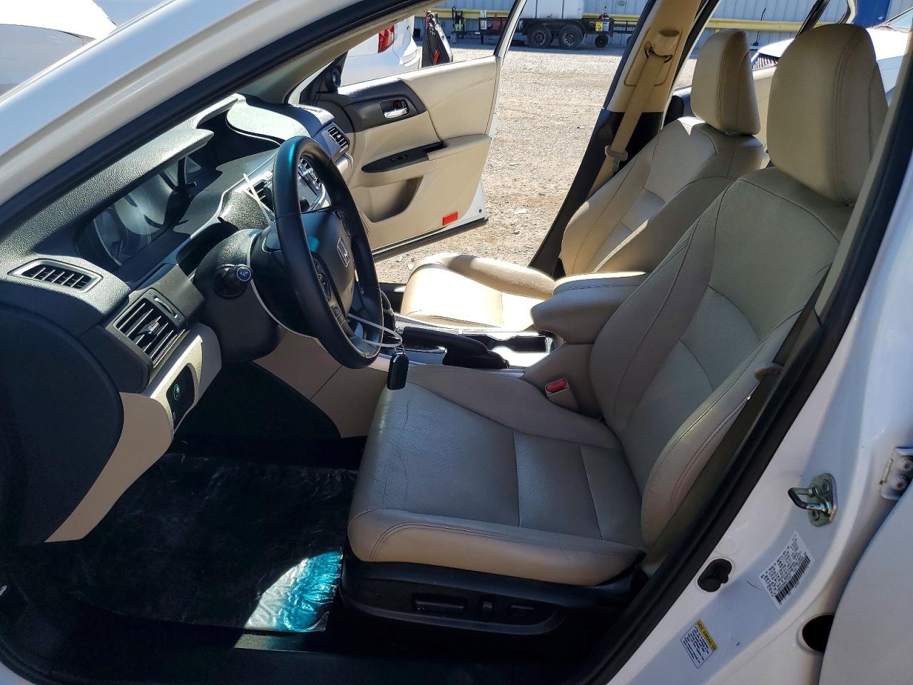 2014 Honda Accord Exl White vin: 1HGCR2F85EA142567