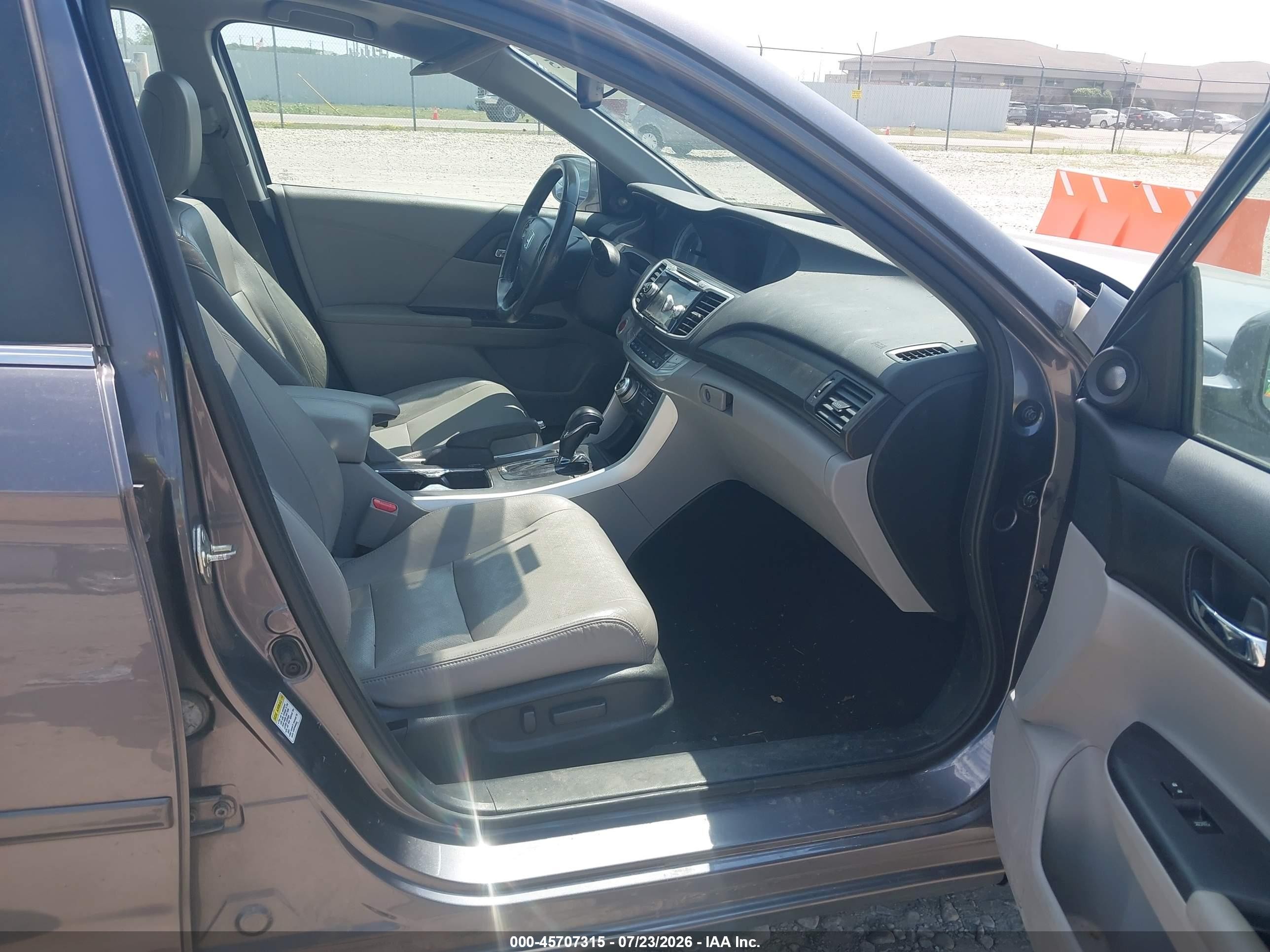 2015 Honda Accord Ex-l Gray vin: 1HGCR2F85FA053356