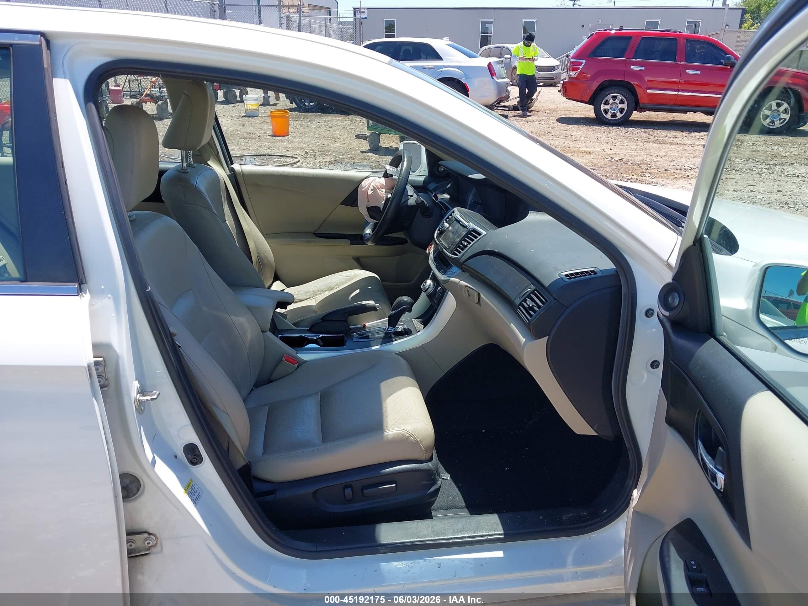 2015 Honda Accord Ex-l Белый vin: 1HGCR2F85FA233646