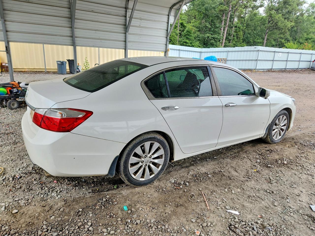 2015 Honda 5500ppg White vin: 1HGCR2F85FA260085