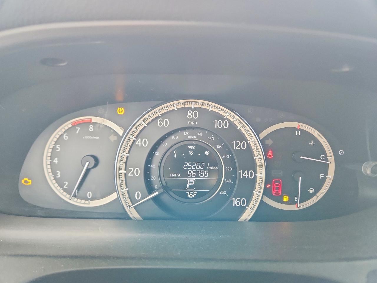 2015 Honda 5500ppg White vin: 1HGCR2F85FA260085