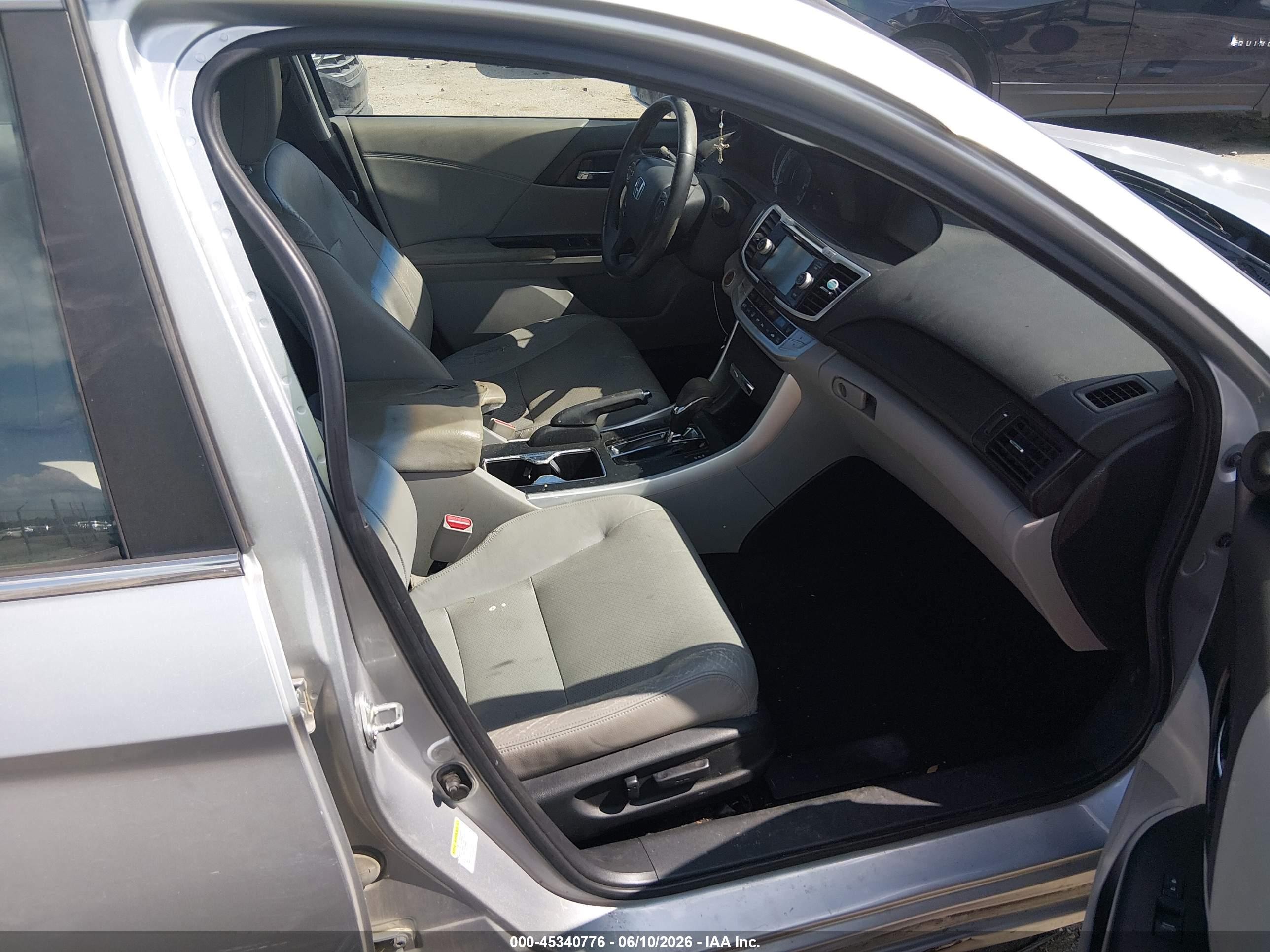 2013 Honda Accord Ex-l Silver vin: 1HGCR2F86DA007922