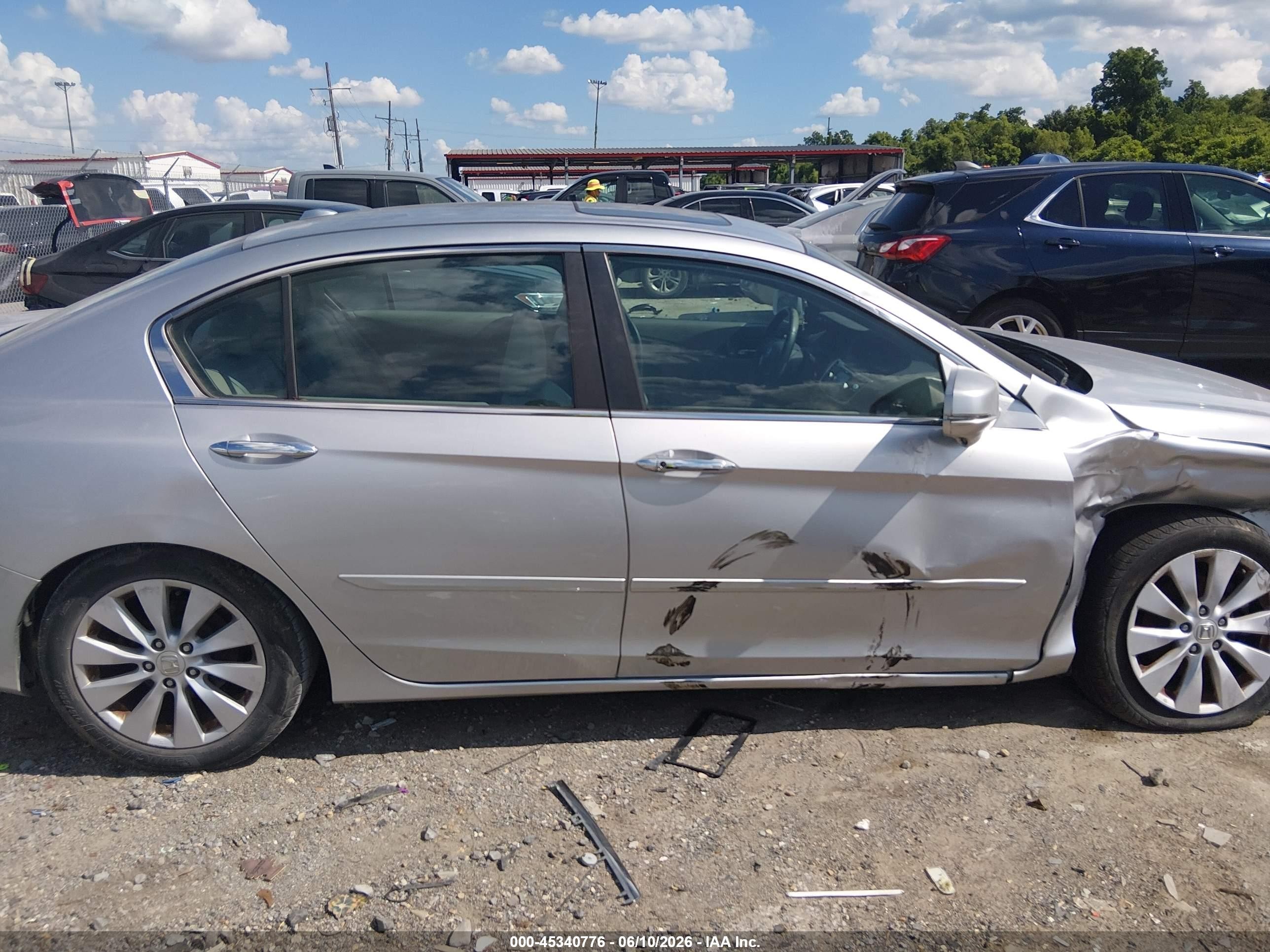 2013 Honda Accord Ex-l Silver vin: 1HGCR2F86DA007922