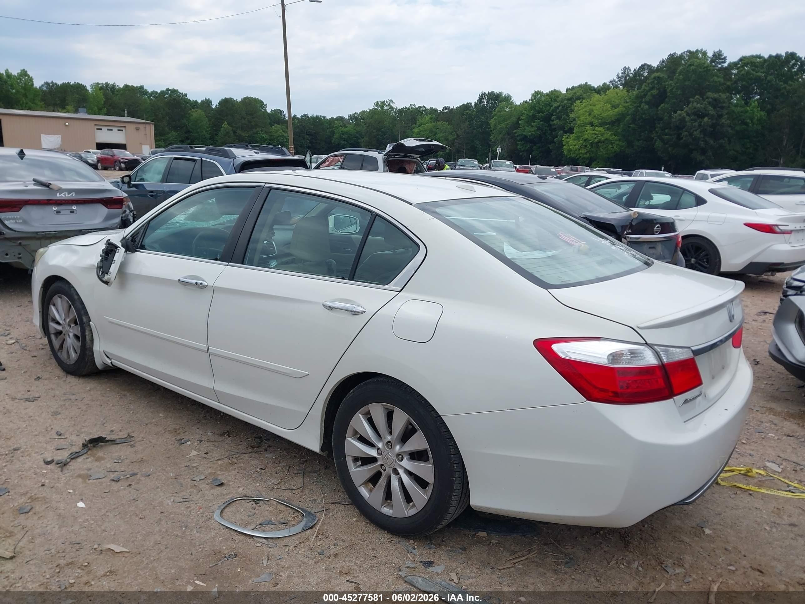 2013 Honda Accord Ex-l White vin: 1HGCR2F86DA018158