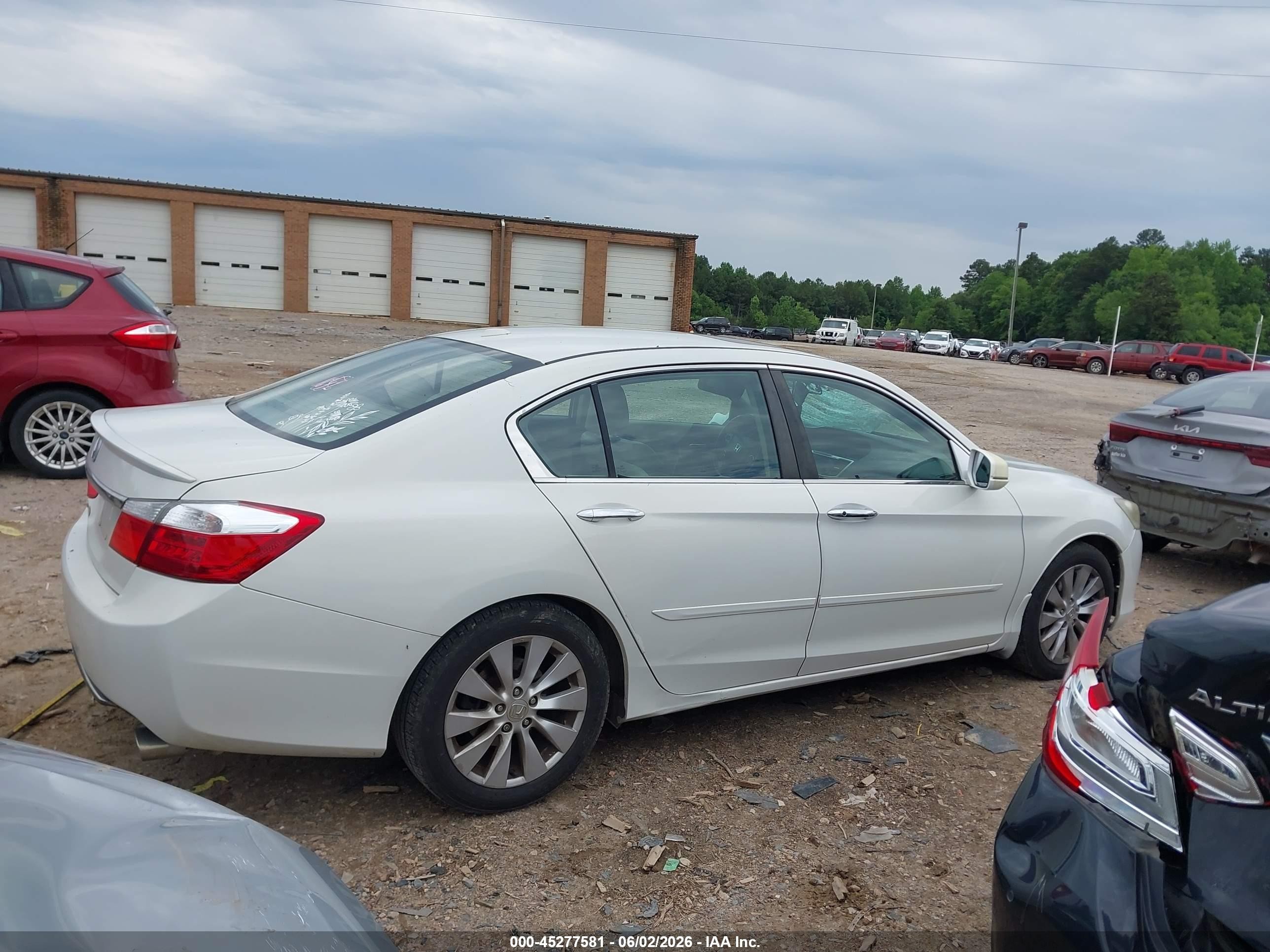 2013 Honda Accord Ex-l White vin: 1HGCR2F86DA018158
