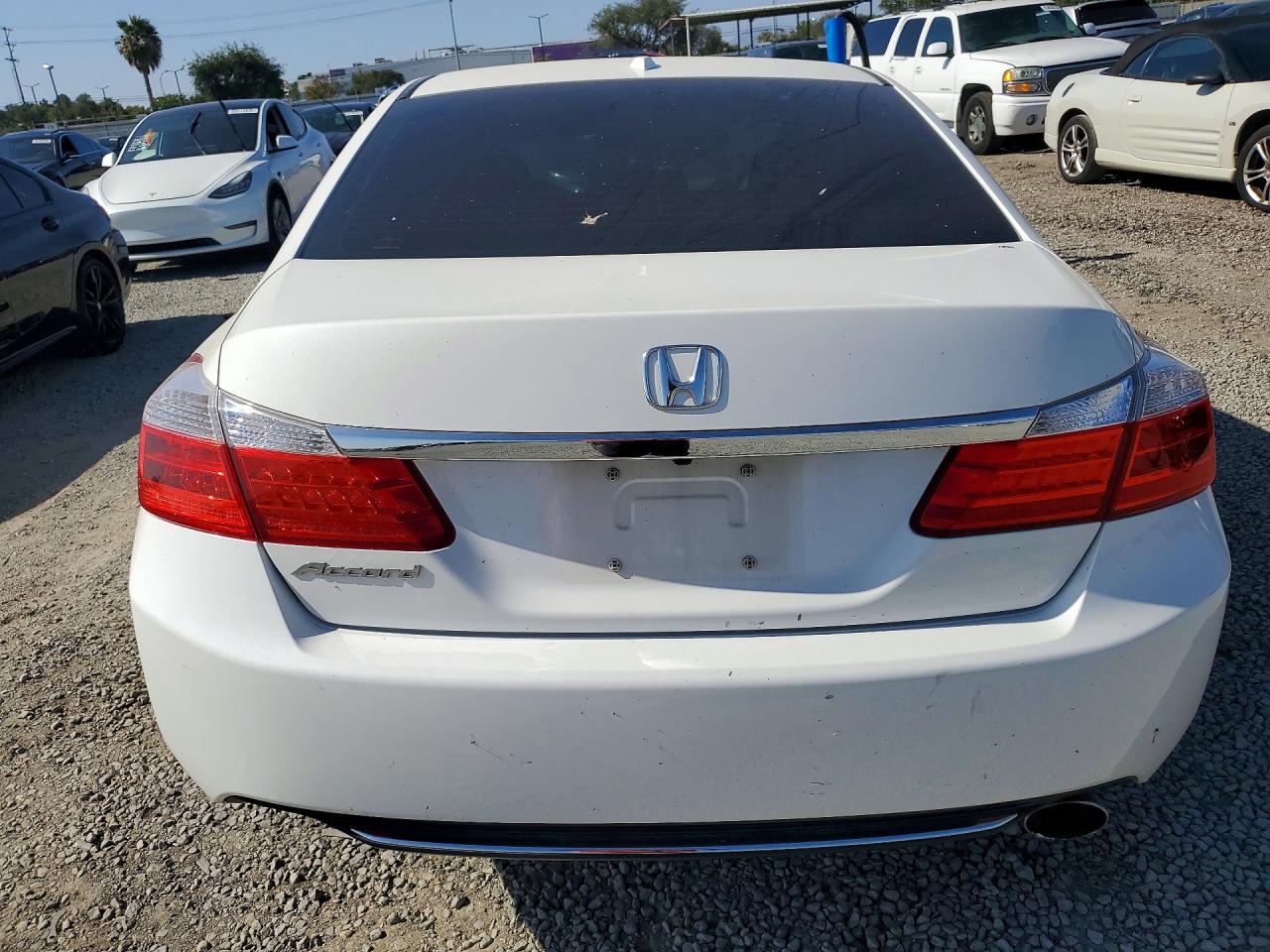 2013 Honda Accord Exl White vin: 1HGCR2F86DA075802