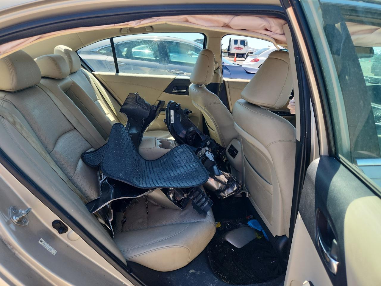 2013 Honda Accord Exl Cream vin: 1HGCR2F86DA123766