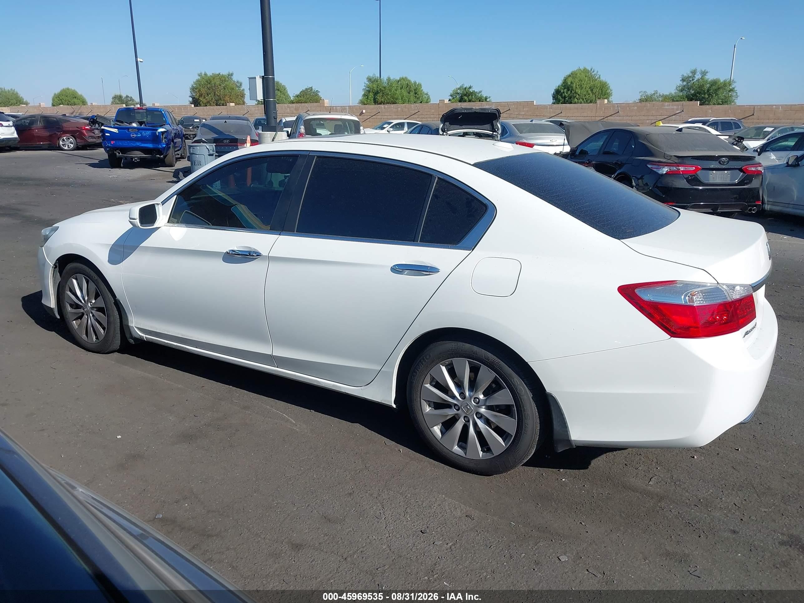 2013 Honda Accord Ex-l White vin: 1HGCR2F86DA269634