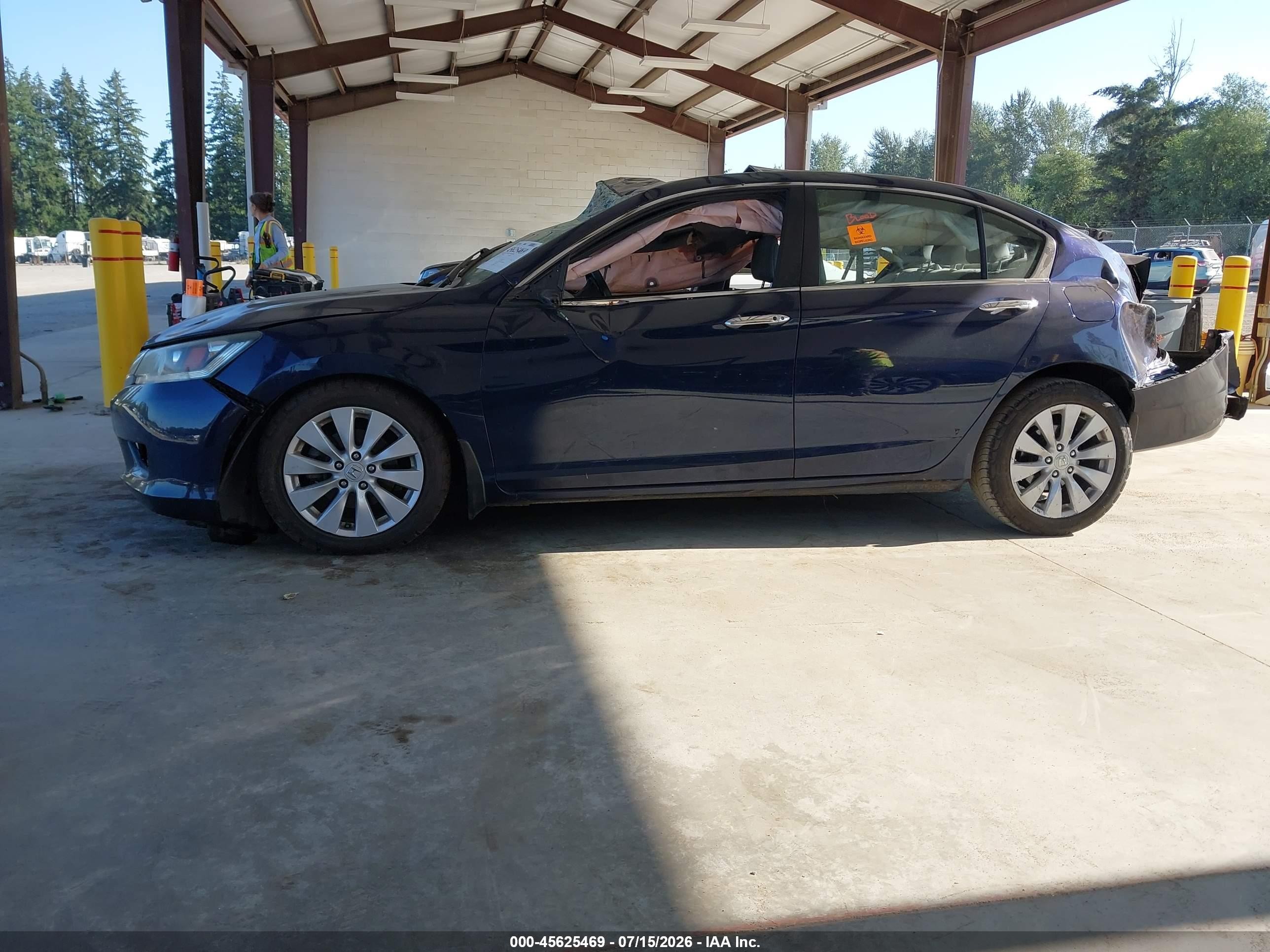 2015 Honda Accord Ex-l Blue vin: 1HGCR2F86FA147925