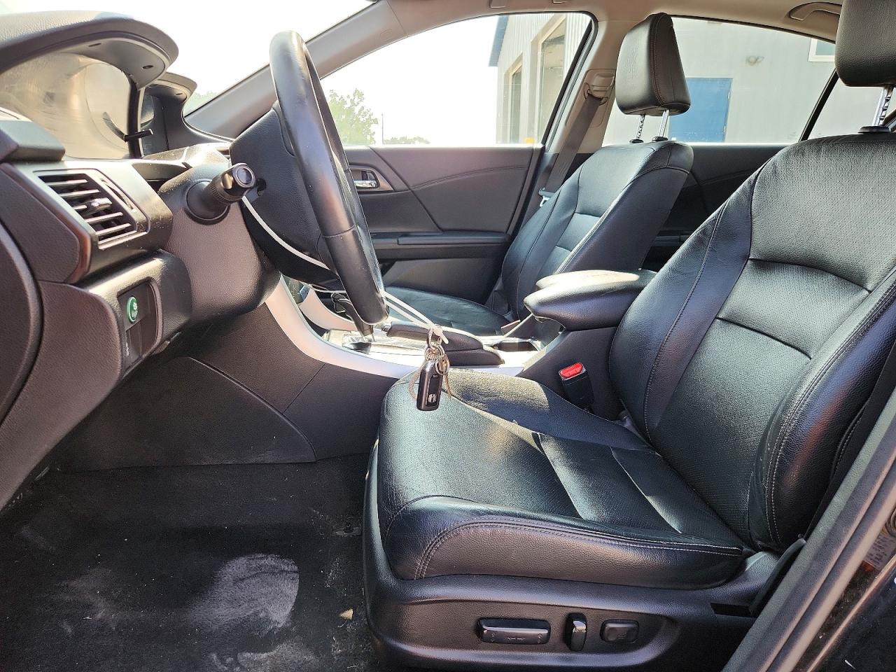 2015 Honda Accord Exl Черный vin: 1HGCR2F86FA224017
