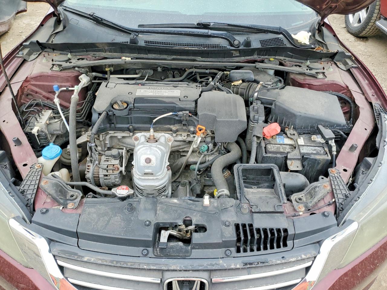 2013 Honda Accord Burgundy vin: 1HGCR2F87DA029640
