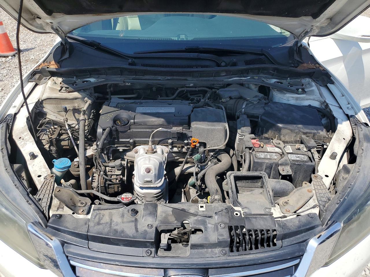 2014 Honda Accord Exl White vin: 1HGCR2F87EA207368