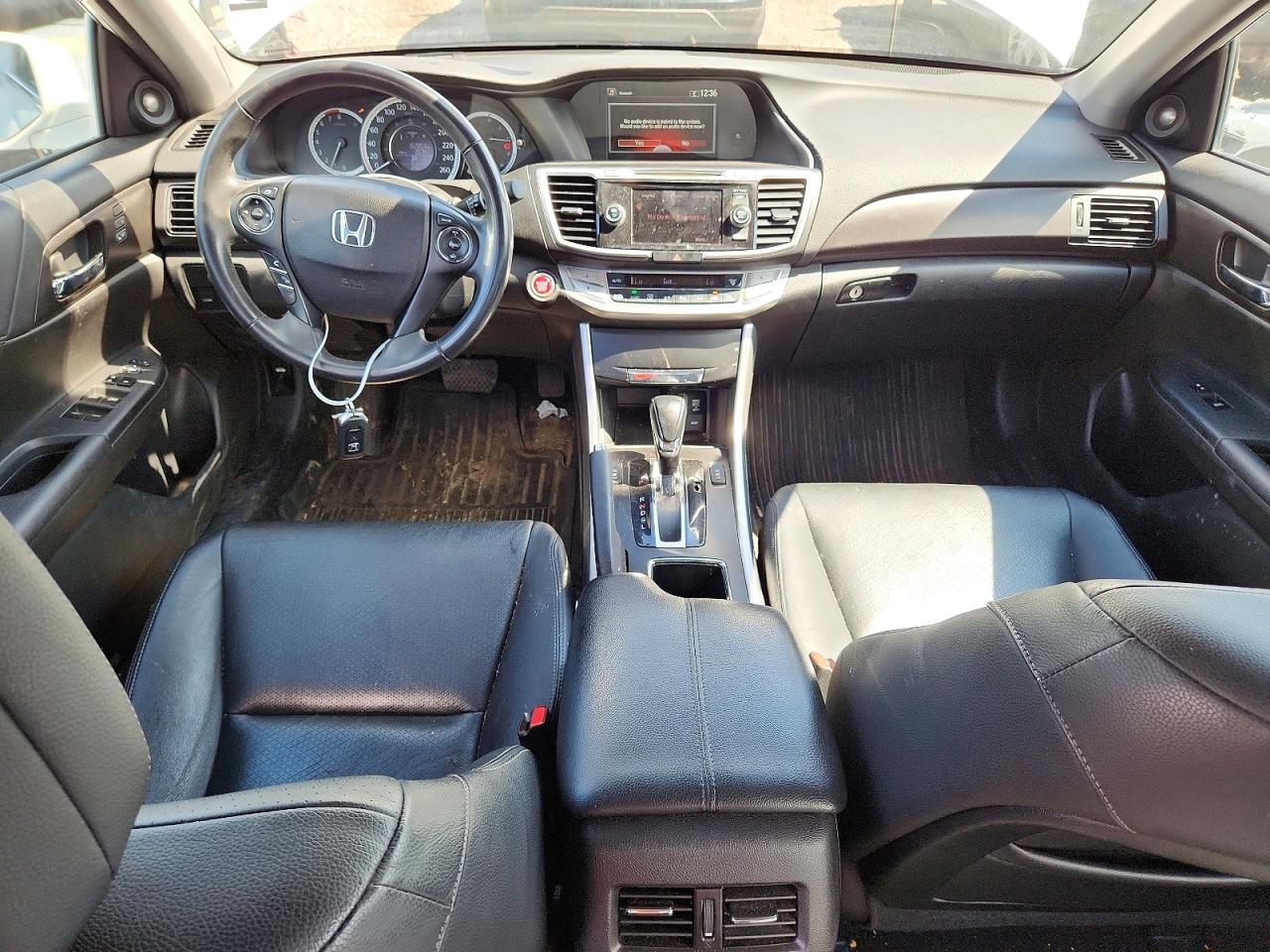 2014 Honda Accord Exl White vin: 1HGCR2F87EA808022