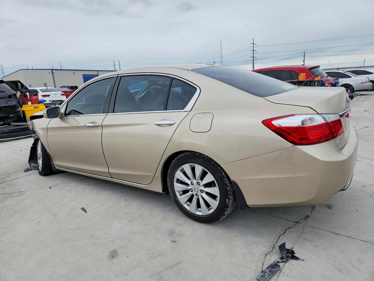 2015 Honda Accord Exl Gold vin: 1HGCR2F87FA157301