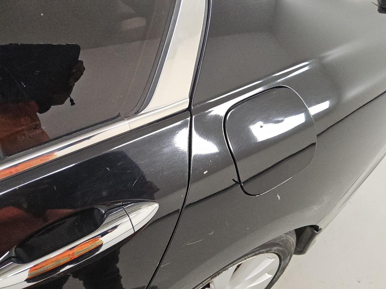 2015 Honda Accord Exl Black vin: 1HGCR2F87FA160005 Damage: Right Qtr Panel, Heavy Scratch, 1/2 To 1 Inch