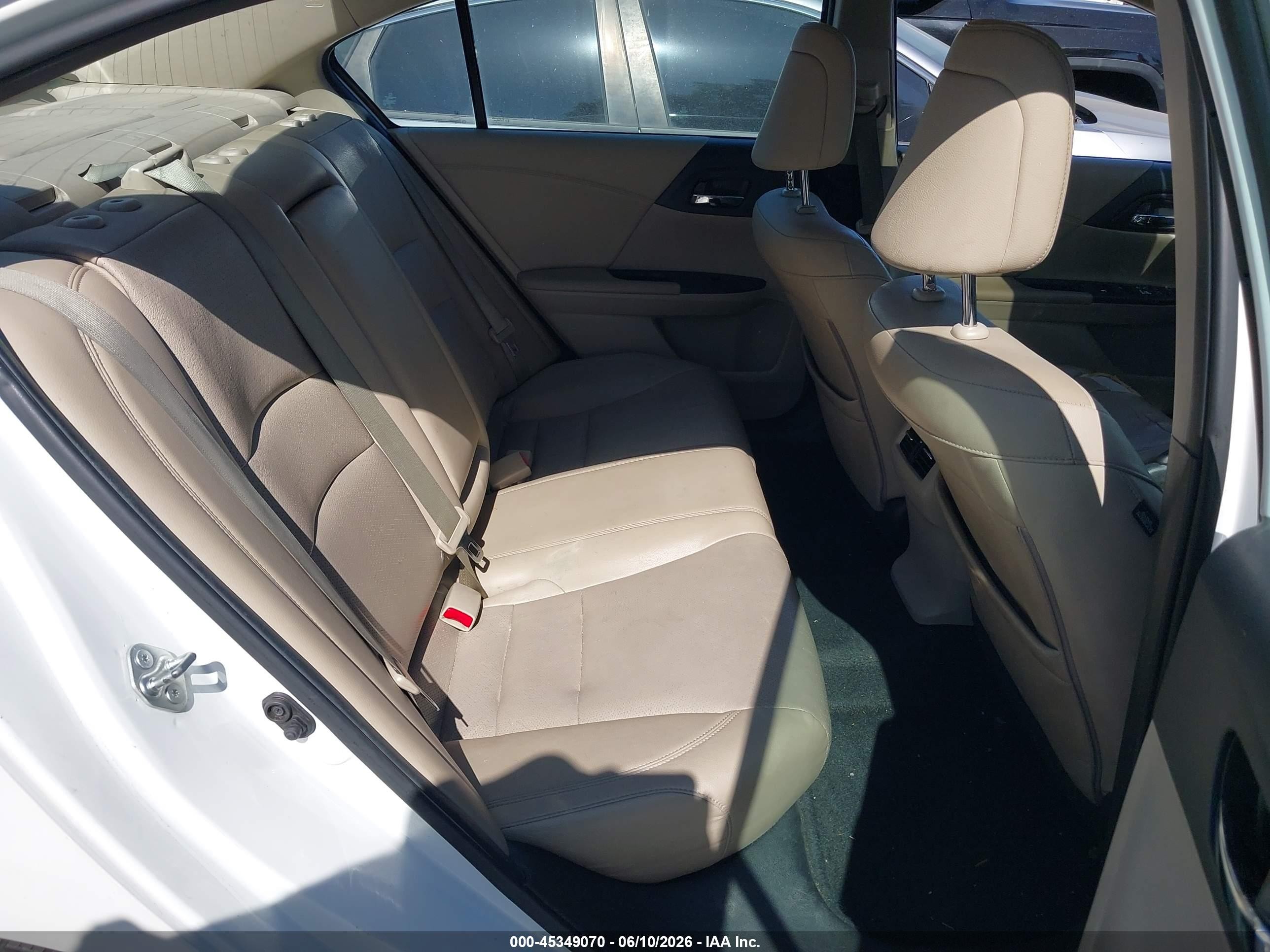 2015 Honda Accord Ex-l White vin: 1HGCR2F87FA214239