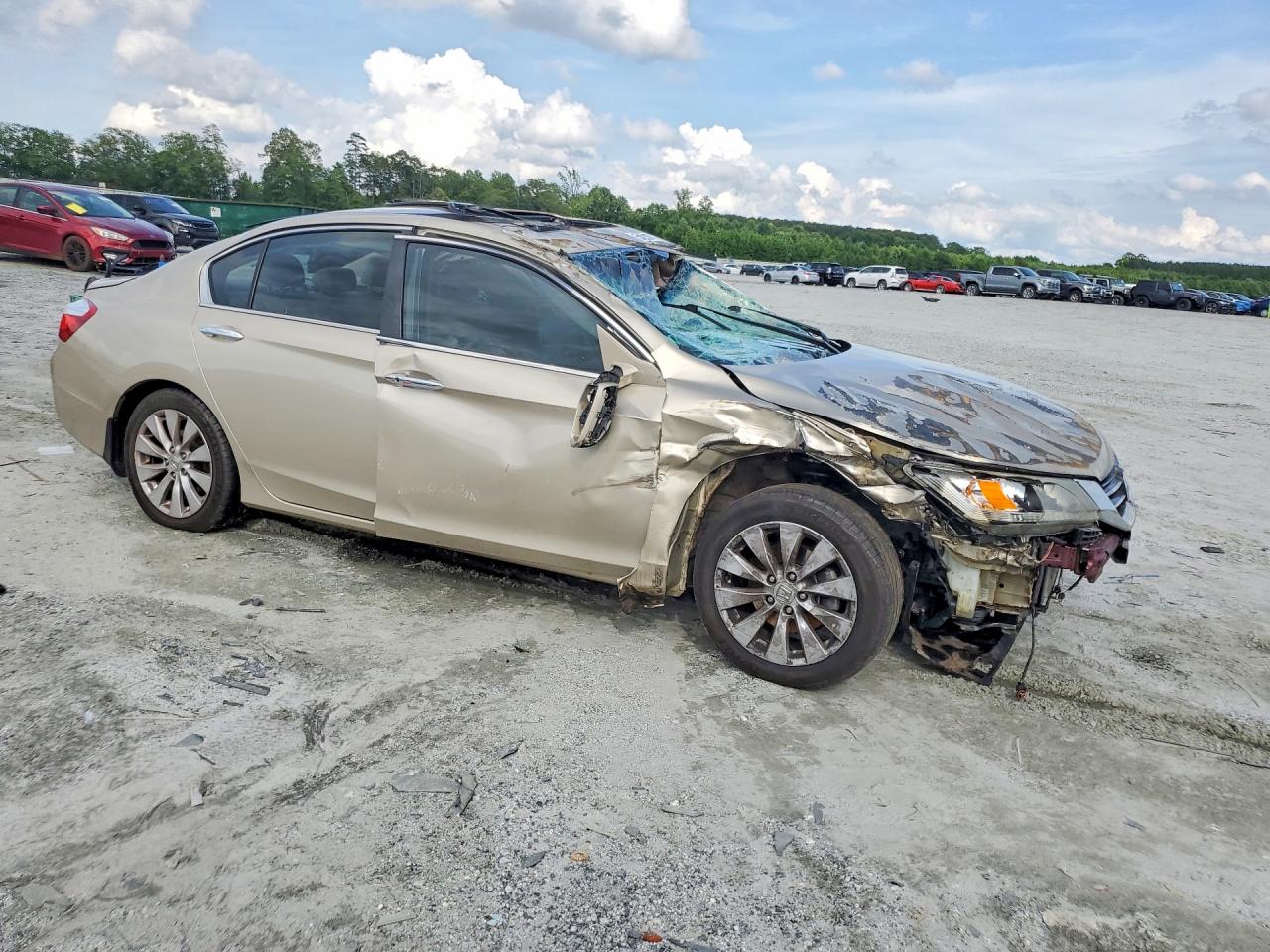 2015 Honda Accord Exl Gold vin: 1HGCR2F87FA241019