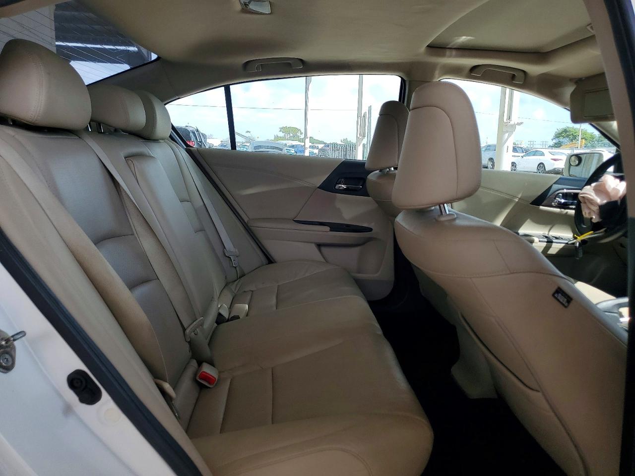 2015 Honda Accord Exl White vin: 1HGCR2F87FA268298