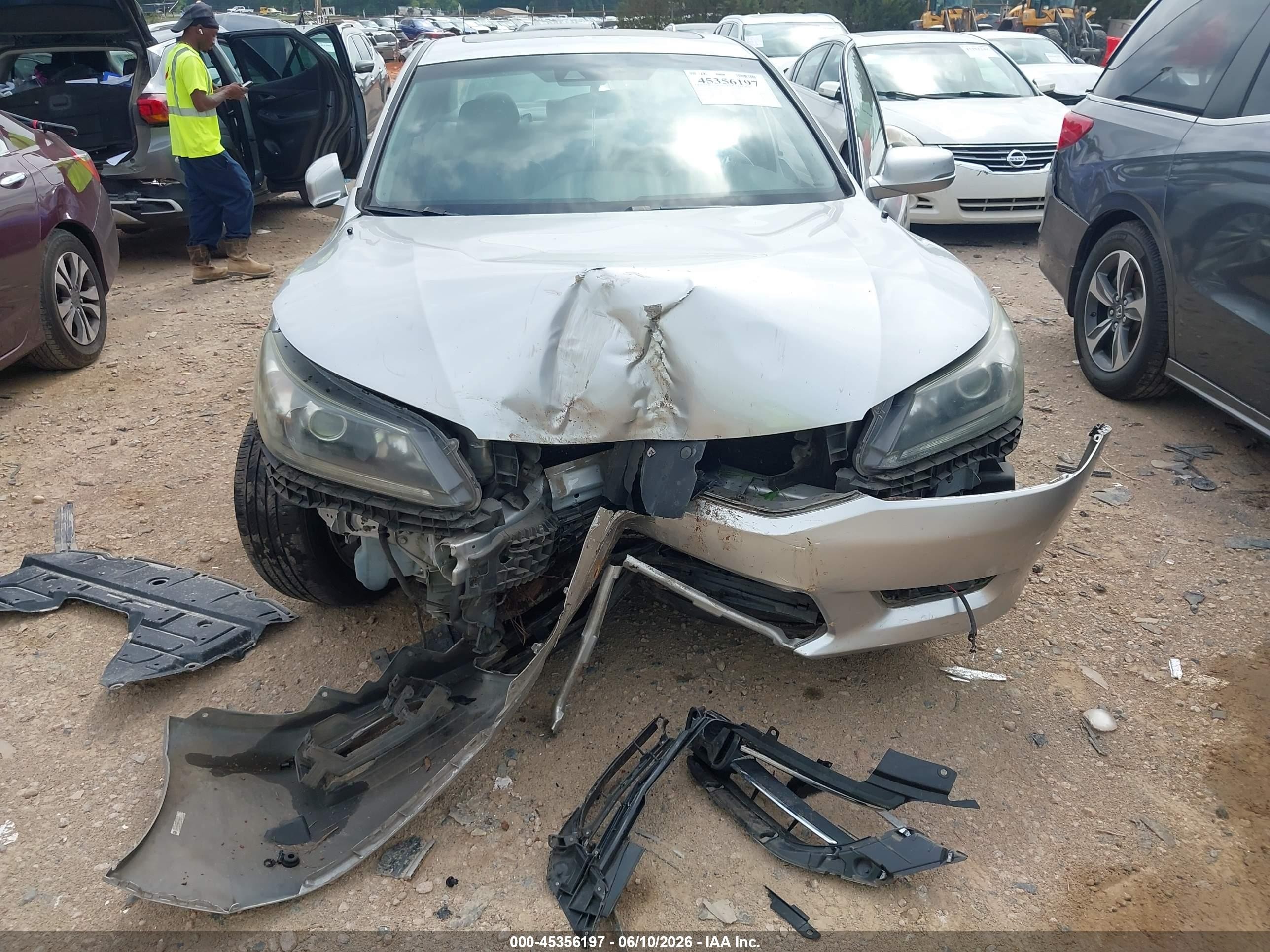 2013 Honda Accord Ex-l Silver vin: 1HGCR2F88DA102630