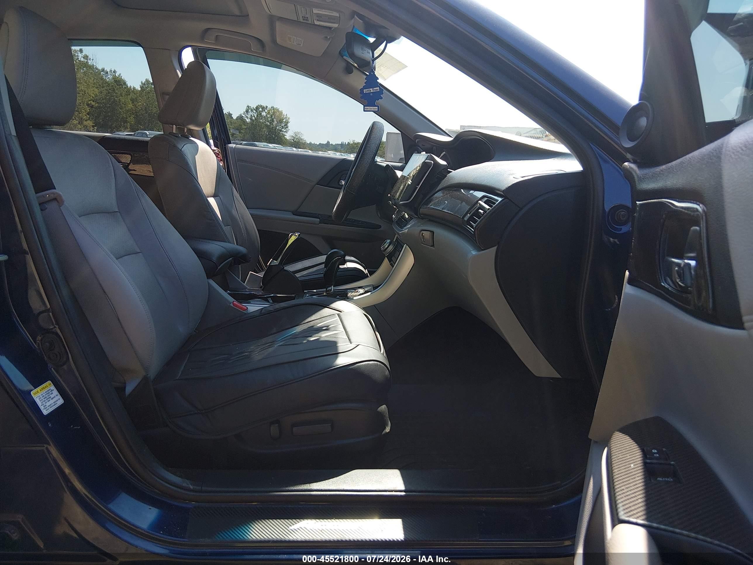 2015 Honda Accord Ex-l Blue vin: 1HGCR2F88FA042092