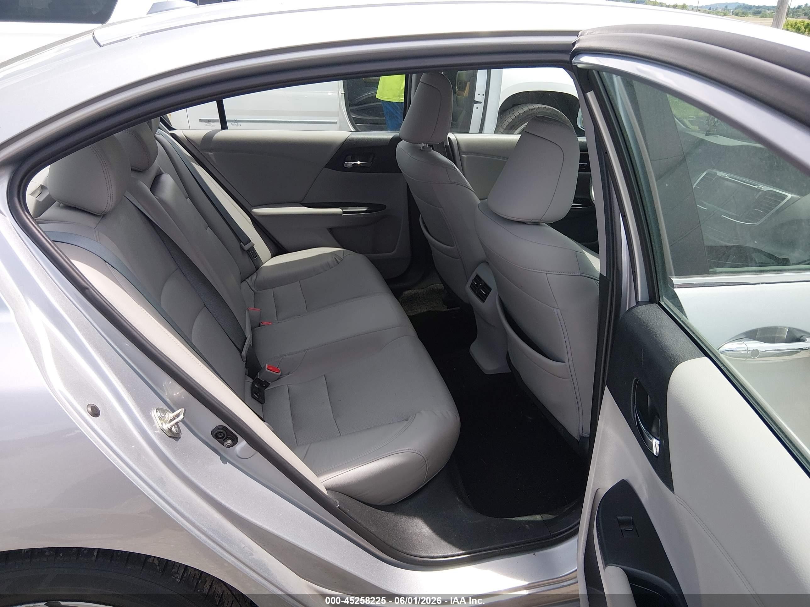 2016 Honda Accord Ex-l Silver vin: 1HGCR2F88GA179664