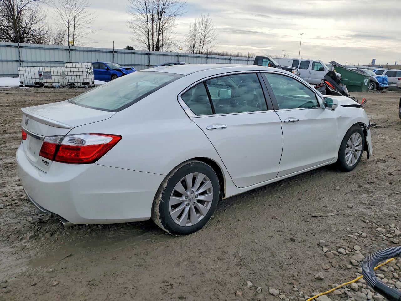 2013 Honda Accord Exl White vin: 1HGCR2F89DA165817