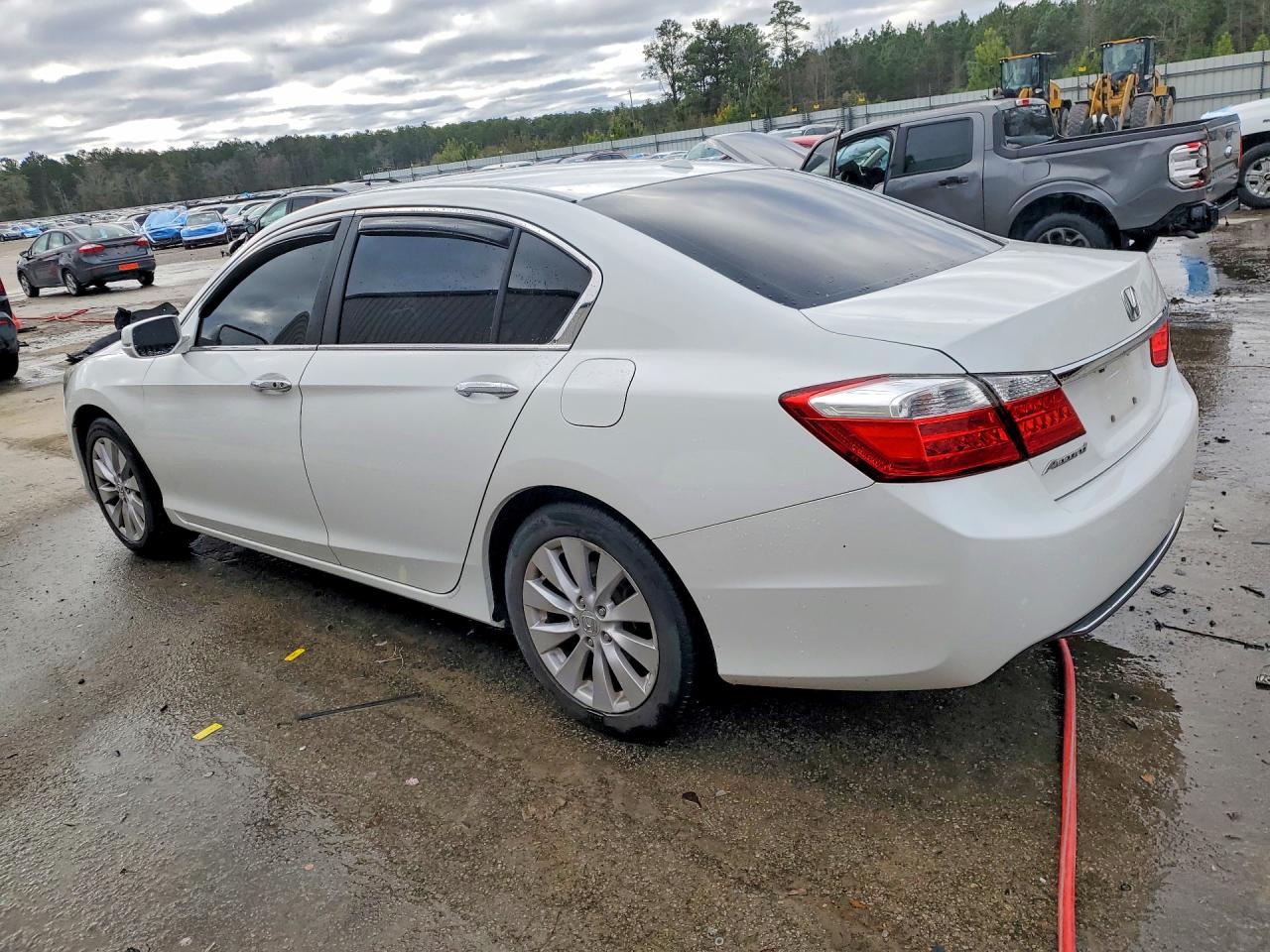 2014 Honda Accord Exl White vin: 1HGCR2F89EA092398