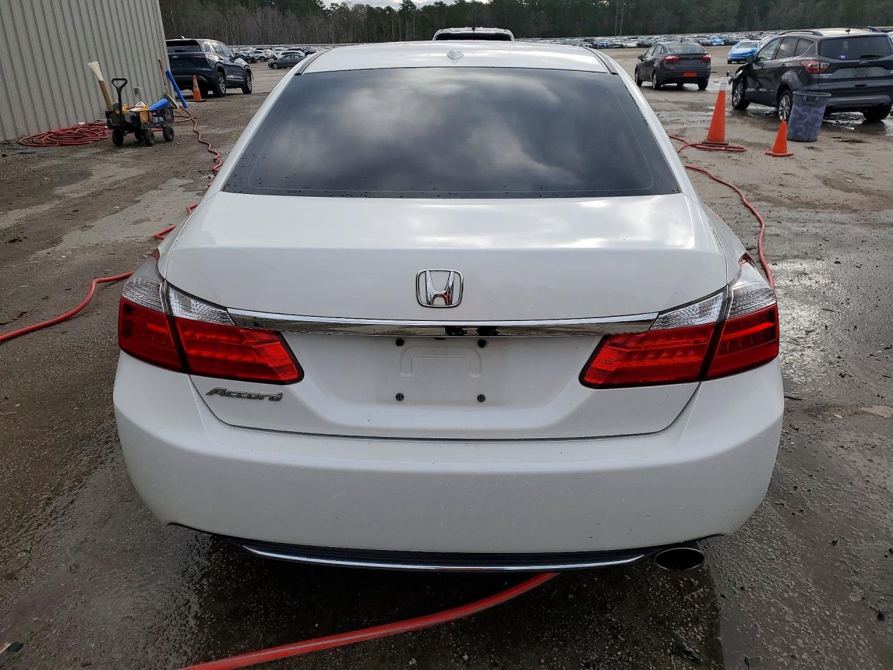 2014 Honda Accord Exl White vin: 1HGCR2F89EA092398
