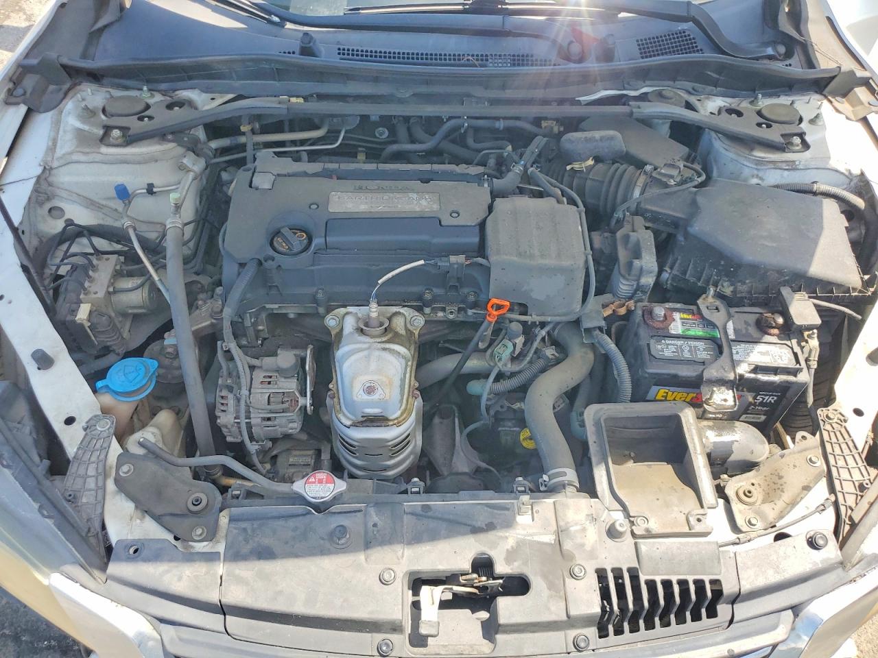 2014 Honda Accord Exl White vin: 1HGCR2F89EA169075
