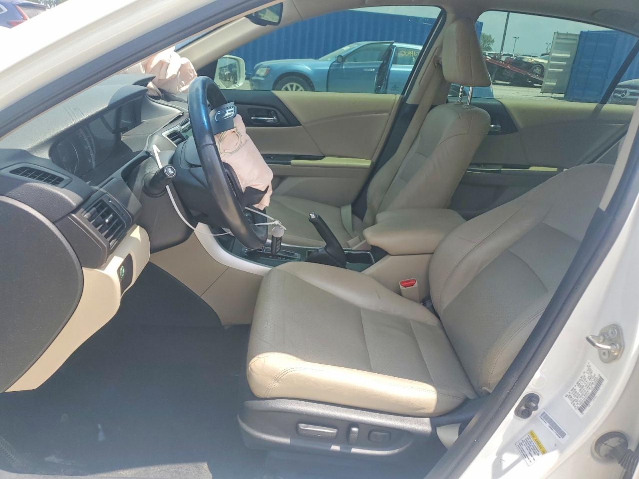 2015 Honda Accord Exl White vin: 1HGCR2F89FA028251