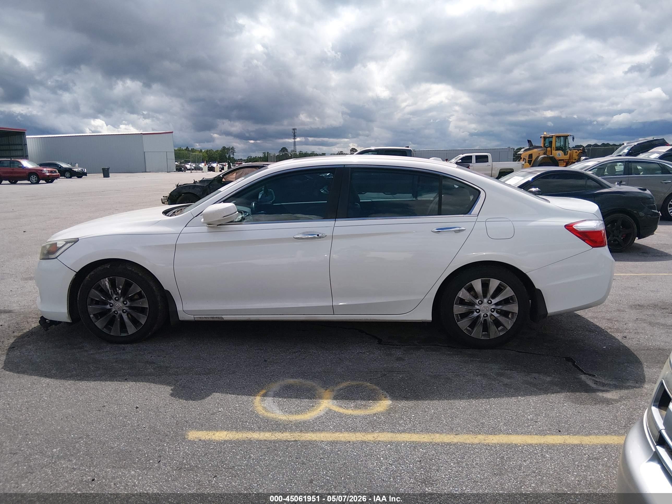 2015 Honda Accord Ex-l White vin: 1HGCR2F89FA087865
