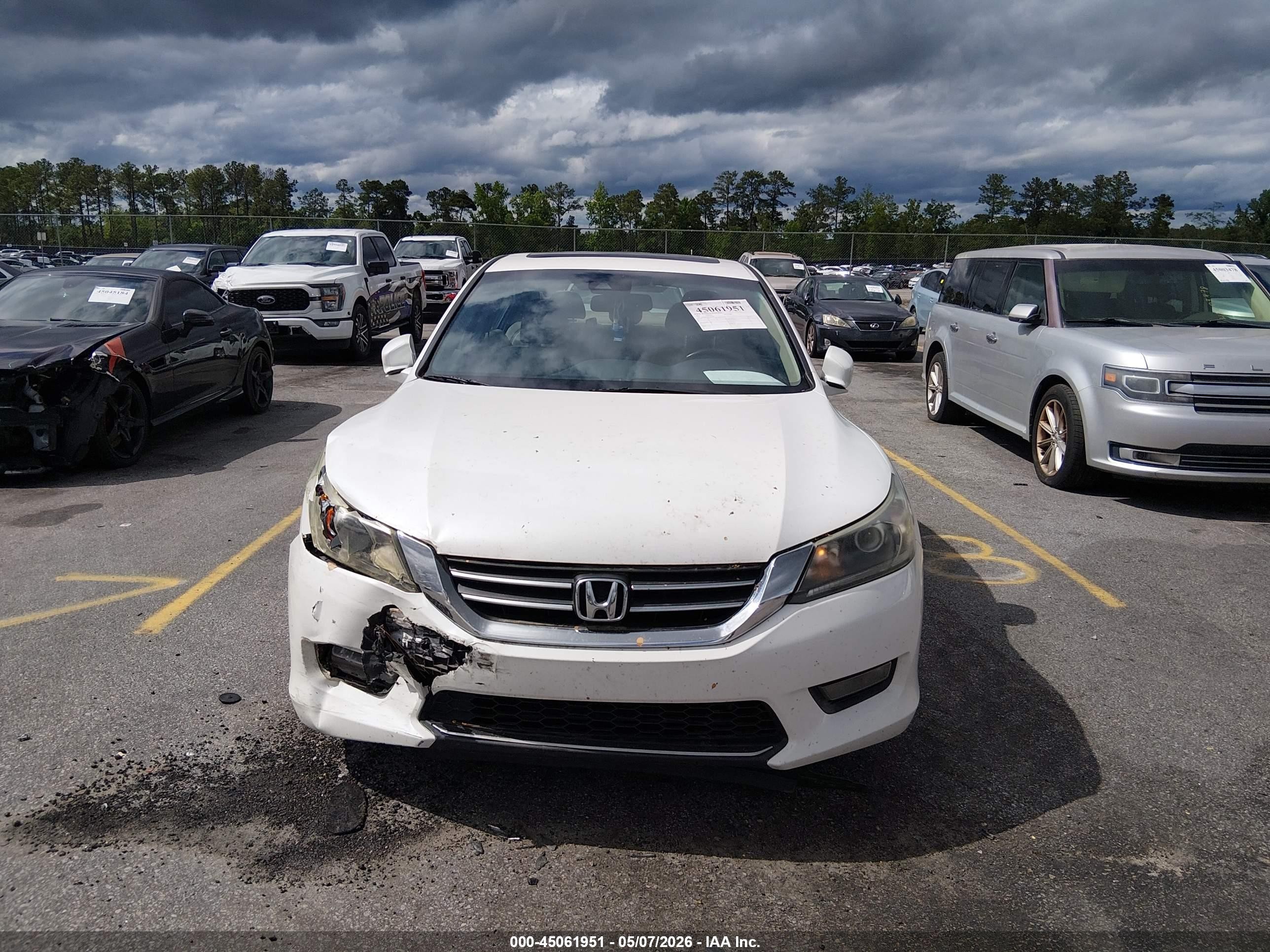 2015 Honda Accord Ex-l White vin: 1HGCR2F89FA087865