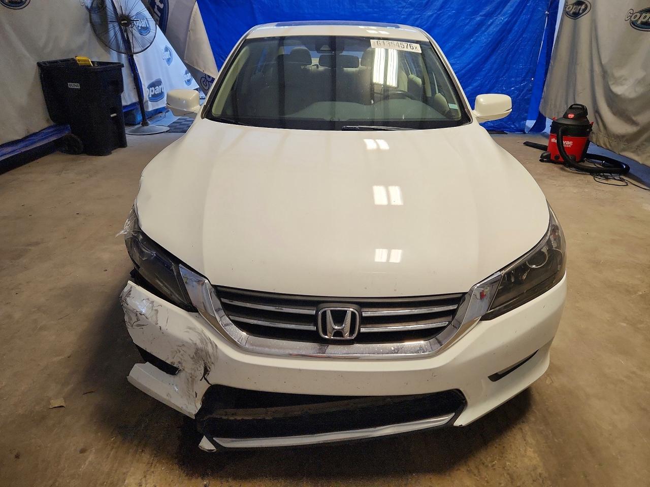 2015 Honda Accord Exl White vin: 1HGCR2F89FA151578