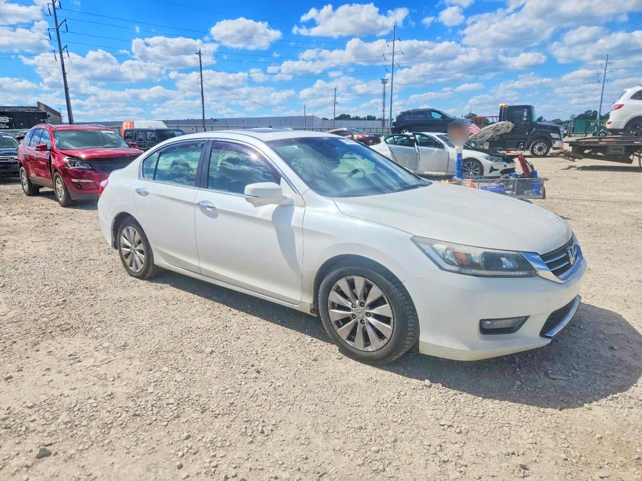 2015 Honda Accord Exl White vin: 1HGCR2F89FA153427