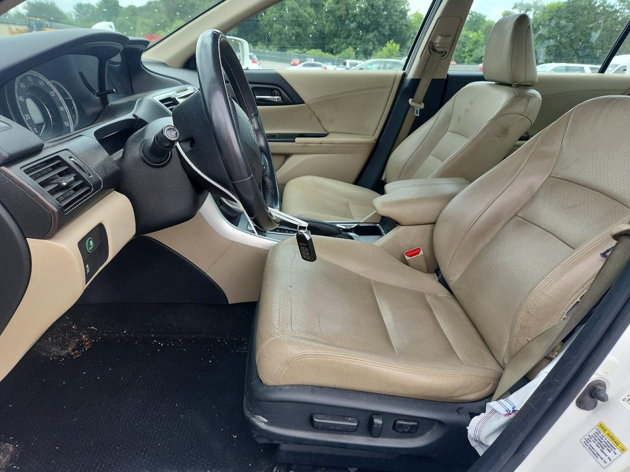 2013 Honda Accord Exl White vin: 1HGCR2F8XDA021368