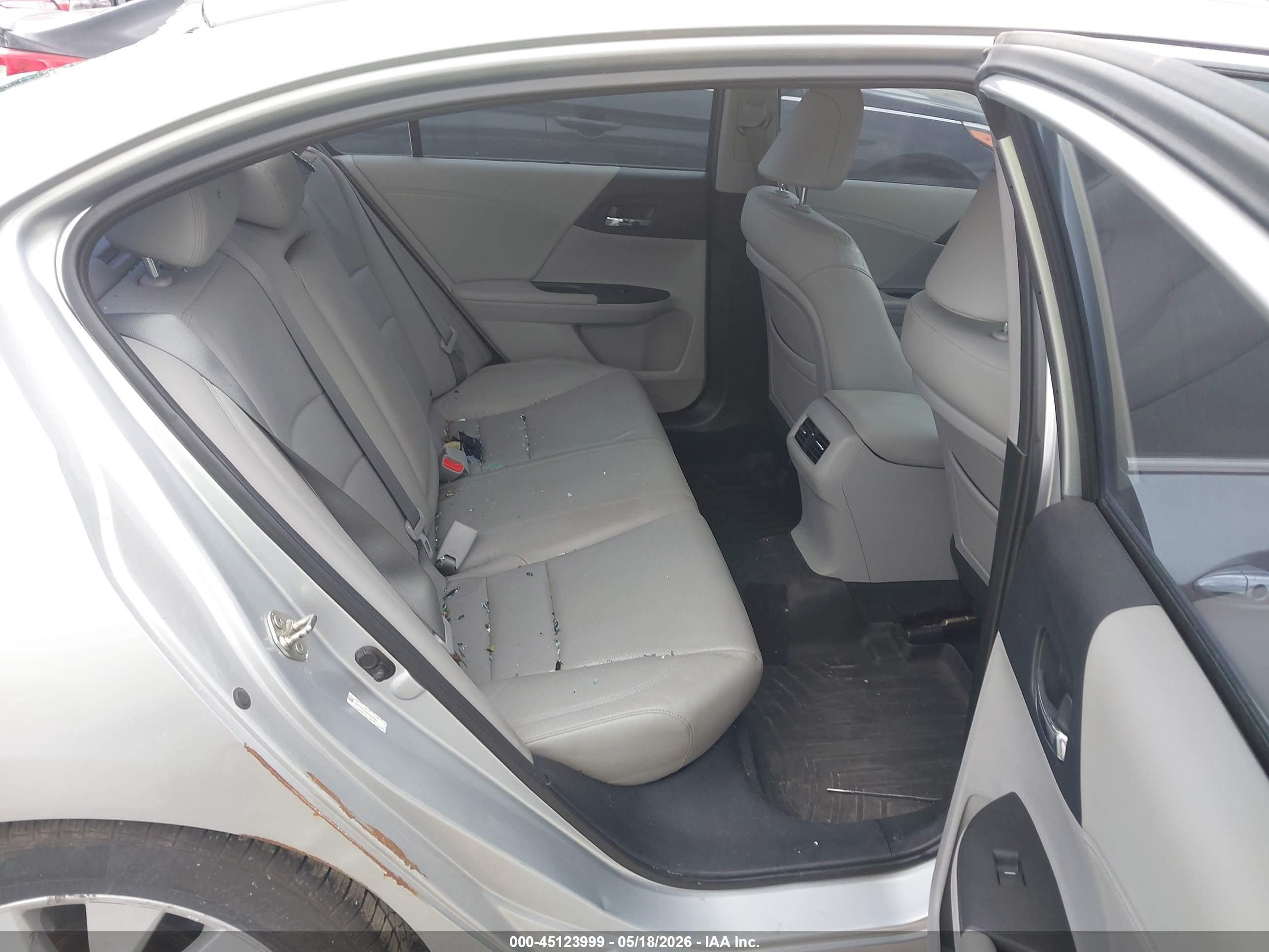 2013 Honda Accord Ex-l Silver vin: 1HGCR2F8XDA056282