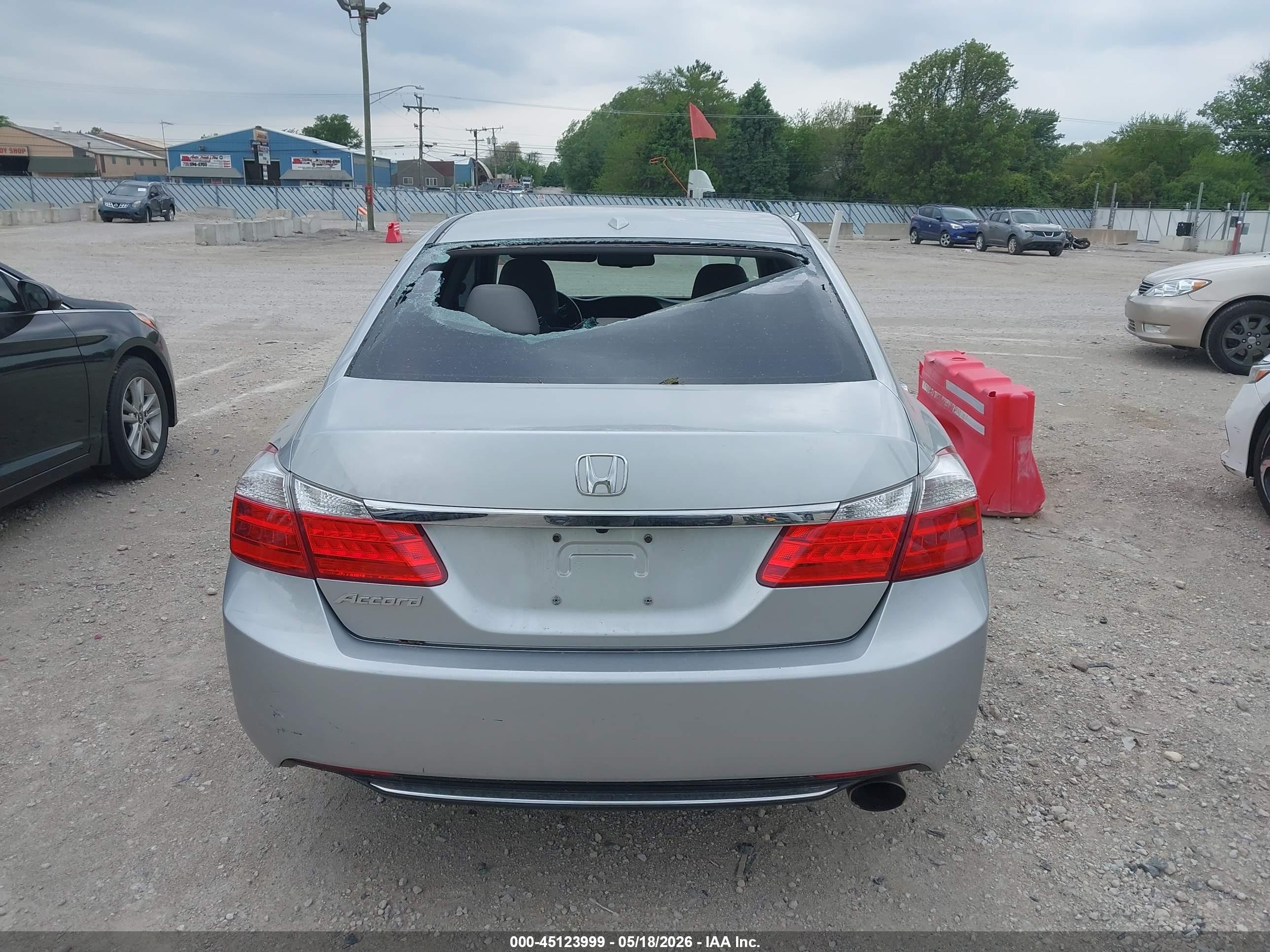 2013 Honda Accord Ex-l Silver vin: 1HGCR2F8XDA056282