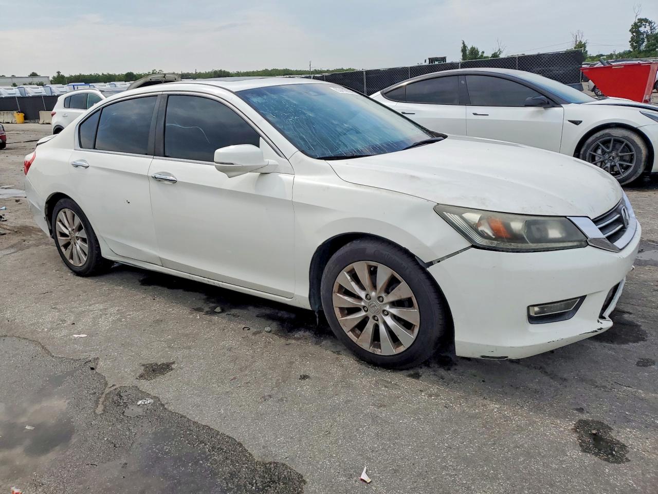 2013 Honda Accord Exl White vin: 1HGCR2F8XDA077763