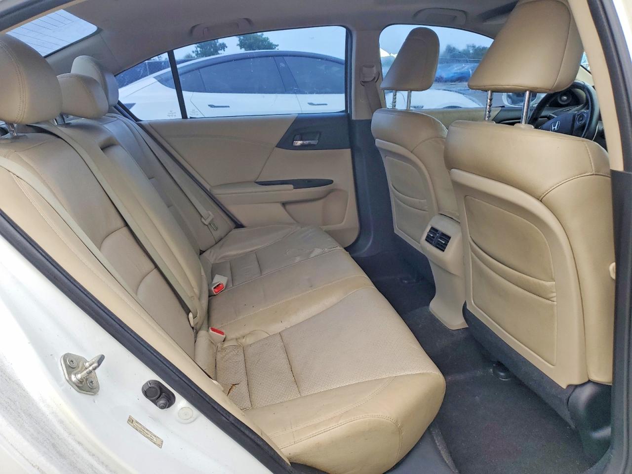 2013 Honda Accord Exl White vin: 1HGCR2F8XDA077763